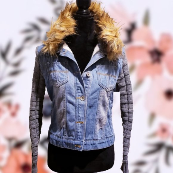 💋Eden One faux fur trim Jean Jacket size S - Picture 2 of 8